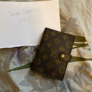 Louis Vuitton agenda PM